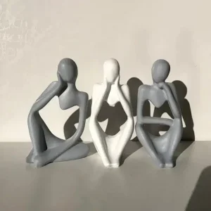 مجسمه دکوری مدل نشسته لومن 13