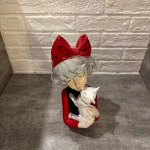 مجسمه رومیزی دختر گربه بغل لومن 11